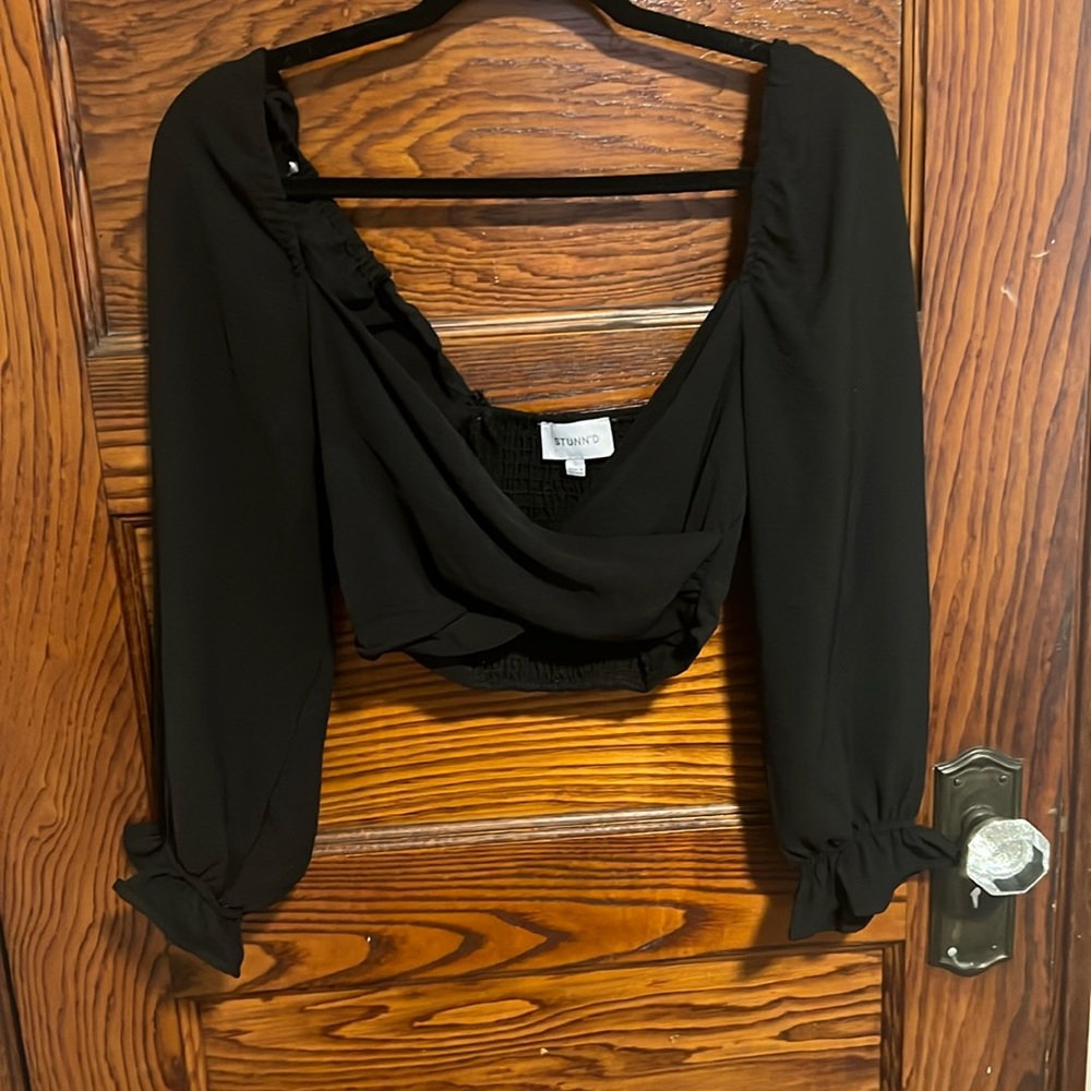 Cropped long sleeve twist front top